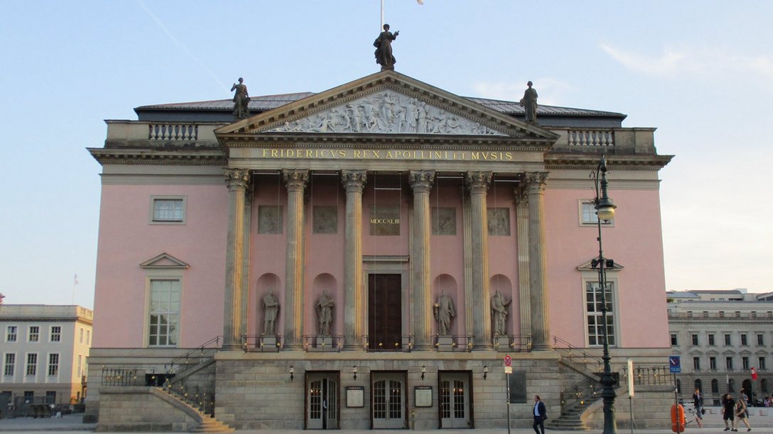 Deutsche Staatsoper Unter den Linden in Berlin, Deutschland