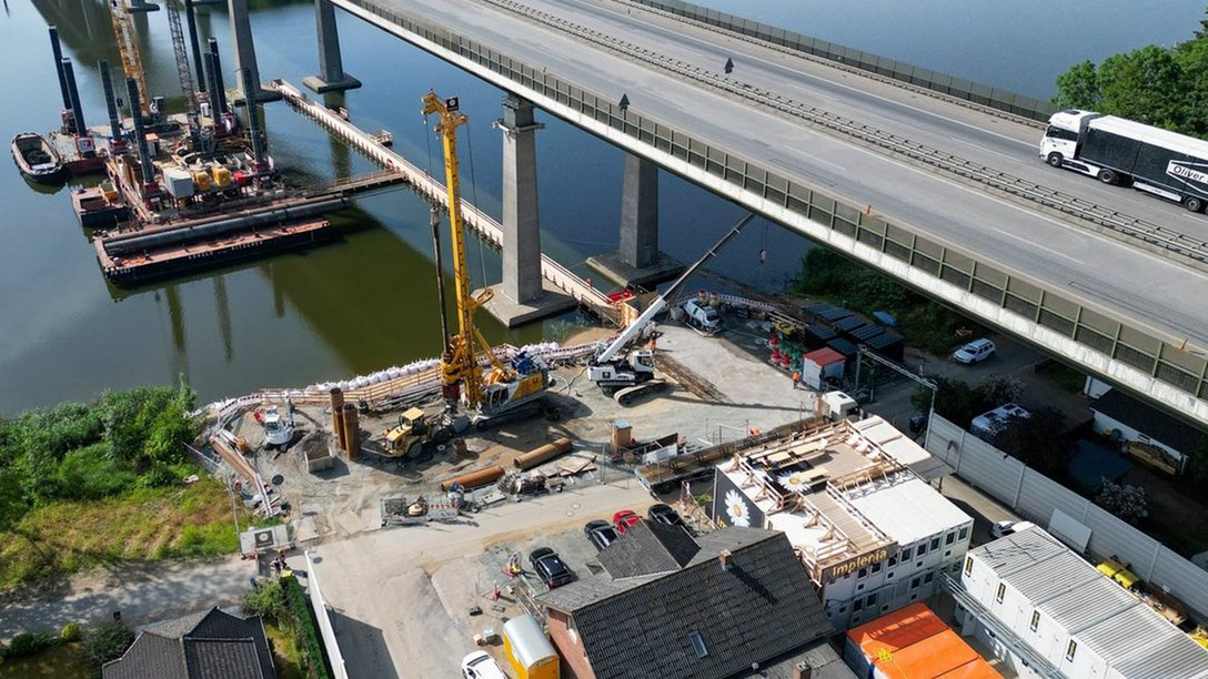 BCL project Rader Hochbrücke